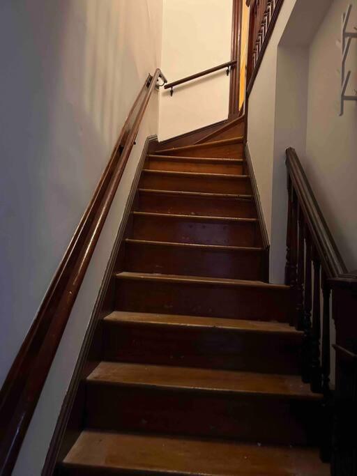 Apartment Eclectic 1br, 10 Min-boston,near Public Transport Everett